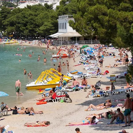 With A Parking Space - 18337 Appartement Makarska