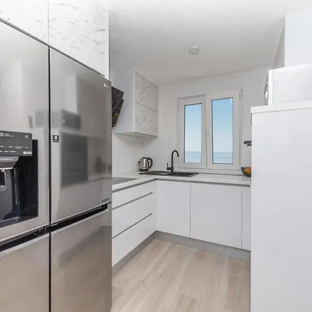 With A Parking Space - 18337 Apartman